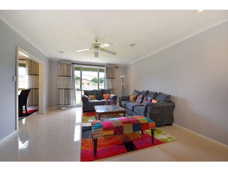 15 Elliott Street, Seaford VIC 3198