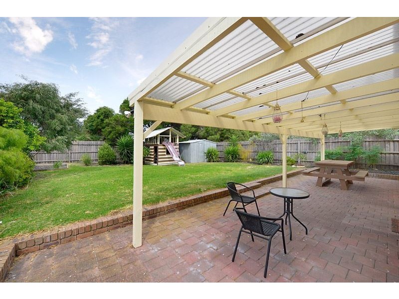 15 Elliott Street, Seaford VIC 3198