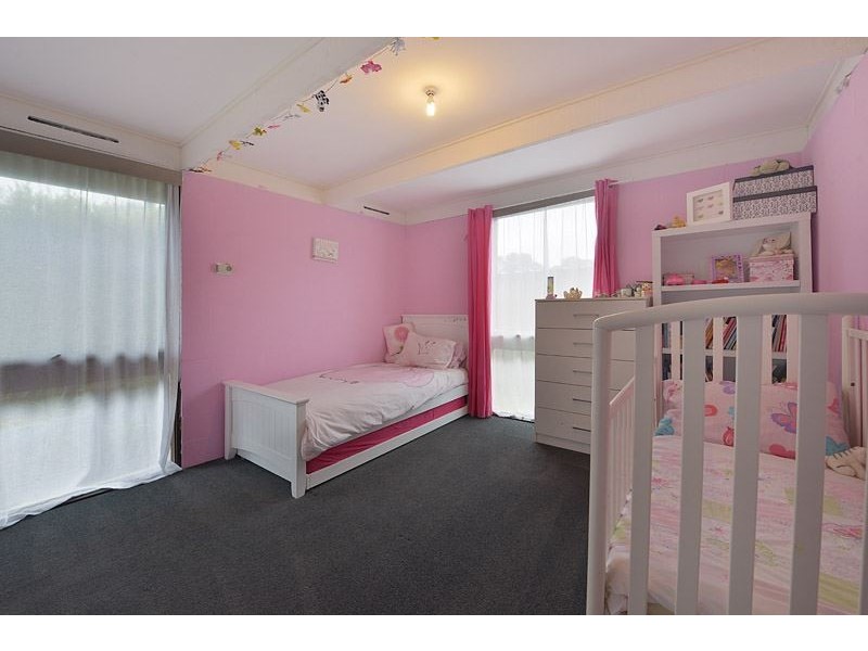 45 Emanuel Drive, Seaford VIC 3198