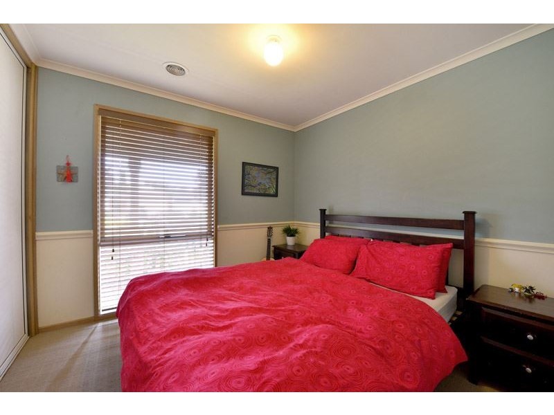 19 Lakesfield Drive, Lysterfield VIC 3156