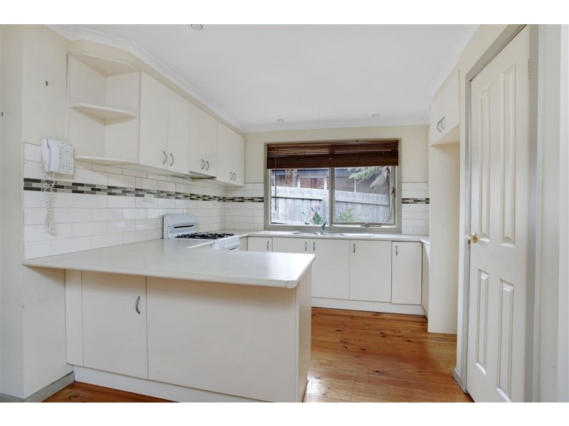 39 Centenary Street, Seaford VIC 3198