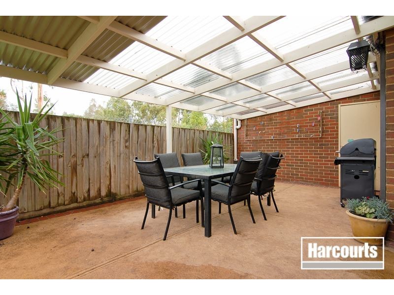 2/21 Pakenham Road, Pakenham VIC 3810