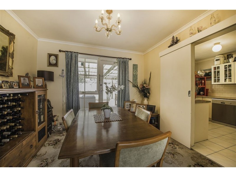 19 Hunt Drive, Seaford VIC 3198