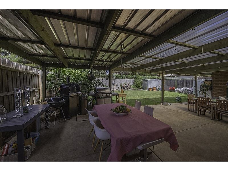 19 Hunt Drive, Seaford VIC 3198