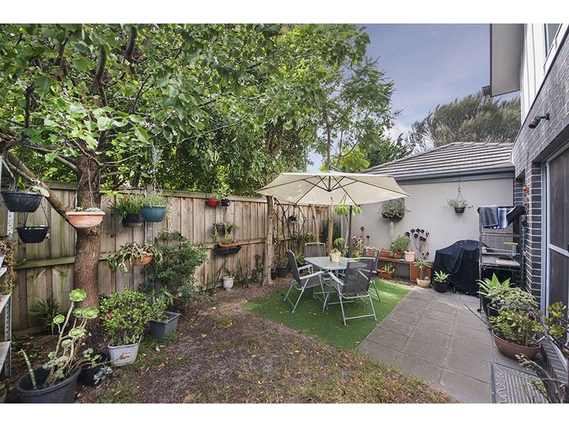 1/70 Wells Road, Seaford VIC 3198