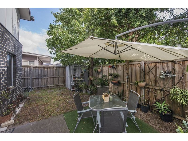 1/70 Wells Road, Seaford VIC 3198