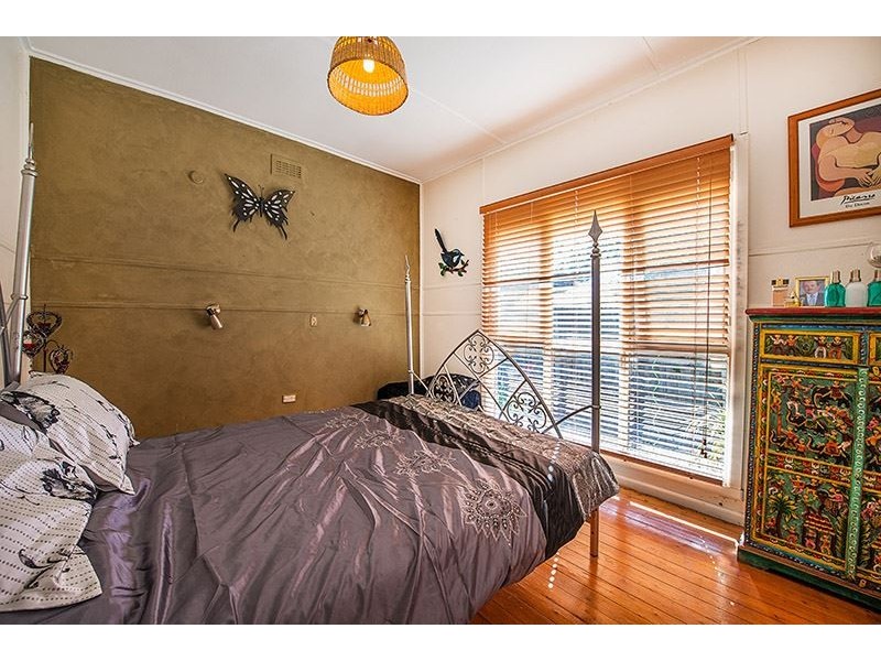 66 Kananook Avenue, Seaford VIC 3198