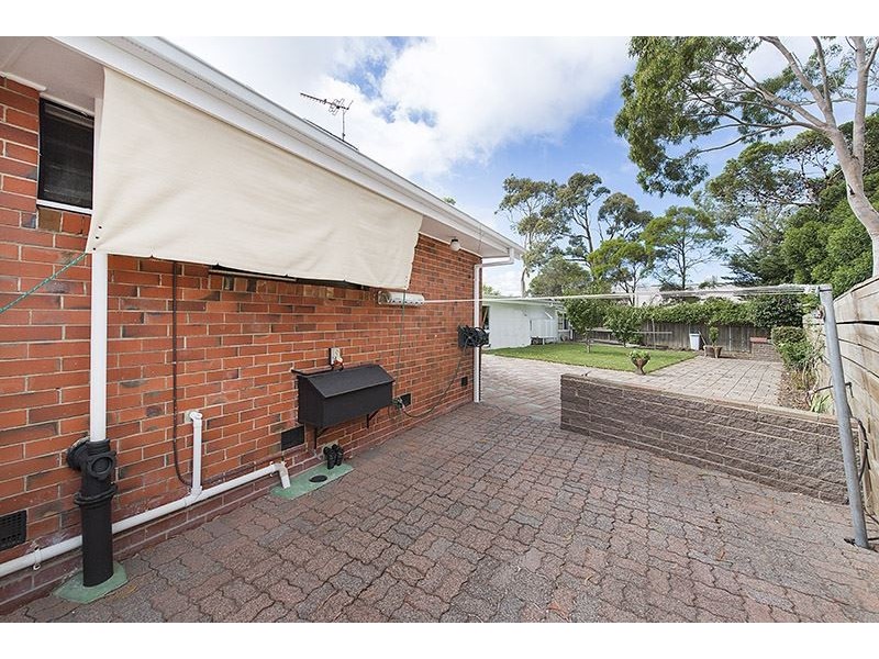 4 Sunderland Court, Seaford VIC 3198
