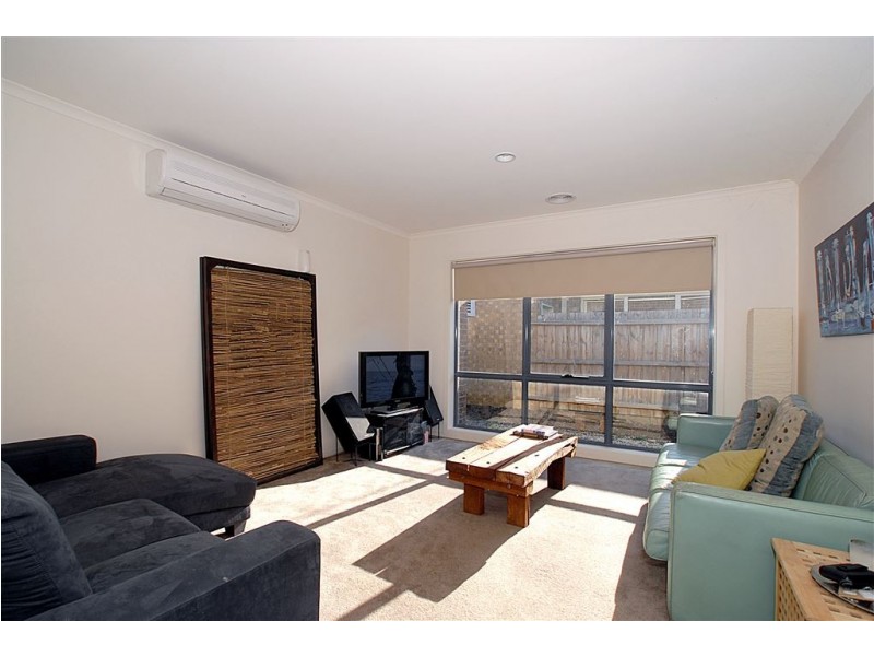 1/27 Austin Road, Seaford VIC 3198