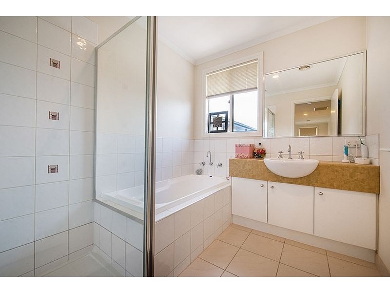 22A Railway Parade, Seaford VIC 3198