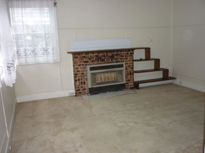 33 McKenzie Street, Seaford VIC 3198