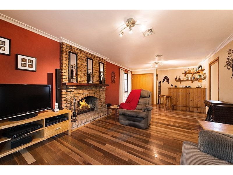 110 Coolibar Ave, Seaford VIC 3198