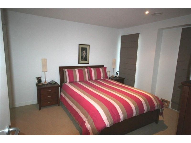 27 Fourth Avenue, Rosebud VIC 3939