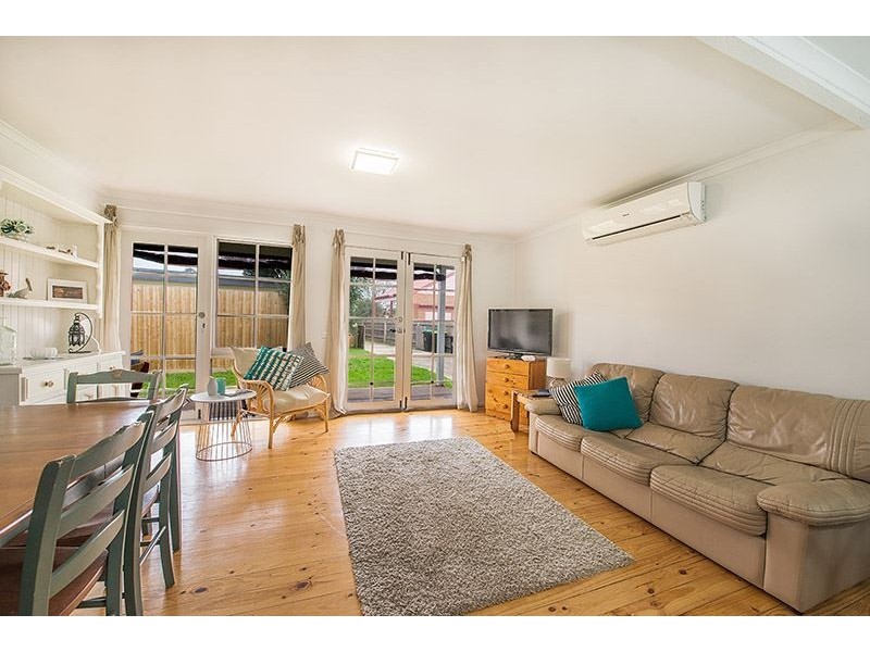 2/13 True Avenue, Carrum VIC 3197