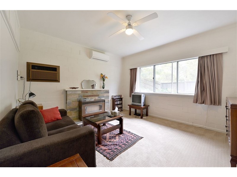 2 McCulloch Avenue, Seaford VIC 3198