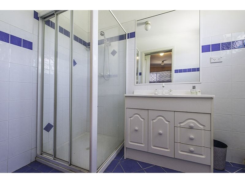 24 Weatherston Road, Seaford VIC 3198