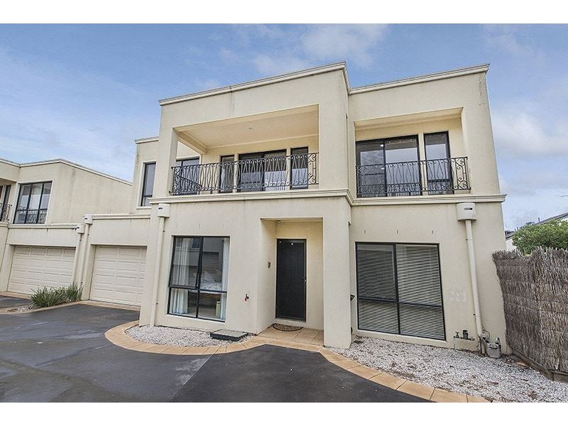 3/199 Nepean Highway, Seaford VIC 3198