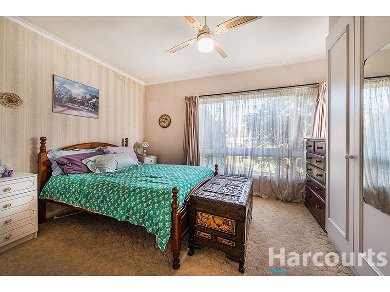 21 Burrawong Ave, Seaford VIC 3198