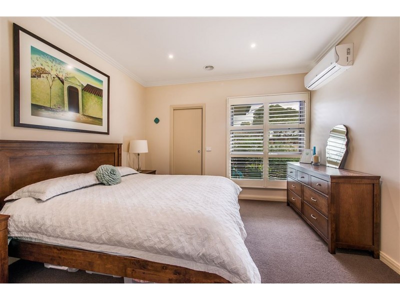 2B Park Street, Seaford VIC 3198