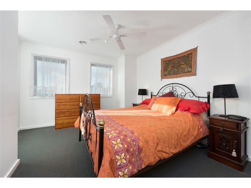 2A Northcote Street, Seaford VIC 3198