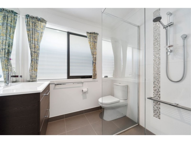 2A Northcote Street, Seaford VIC 3198