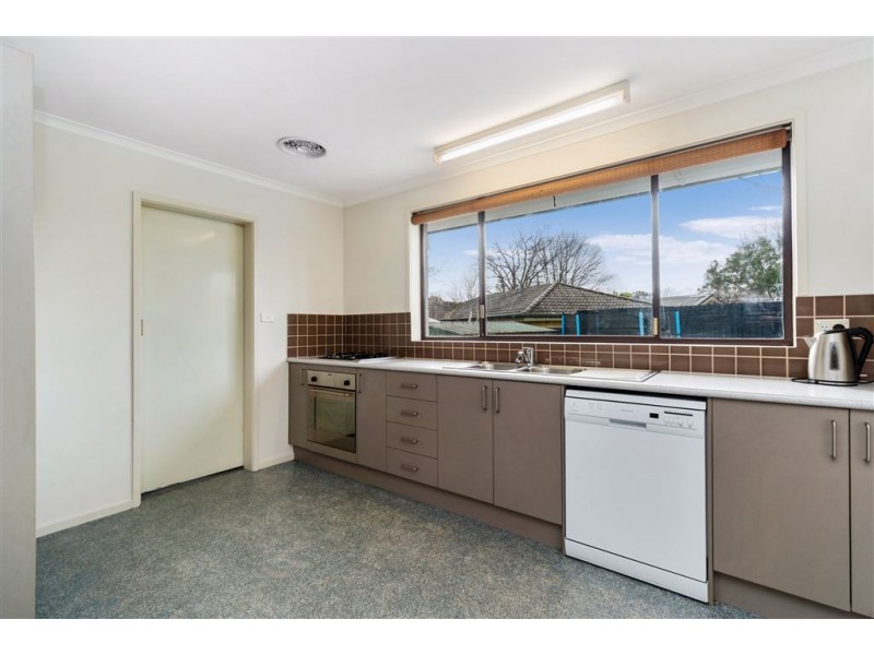 12 Madden Street, Seaford VIC 3198