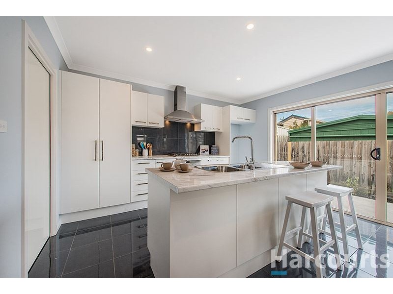 2/1 Wilson Grove, Seaford VIC 3198