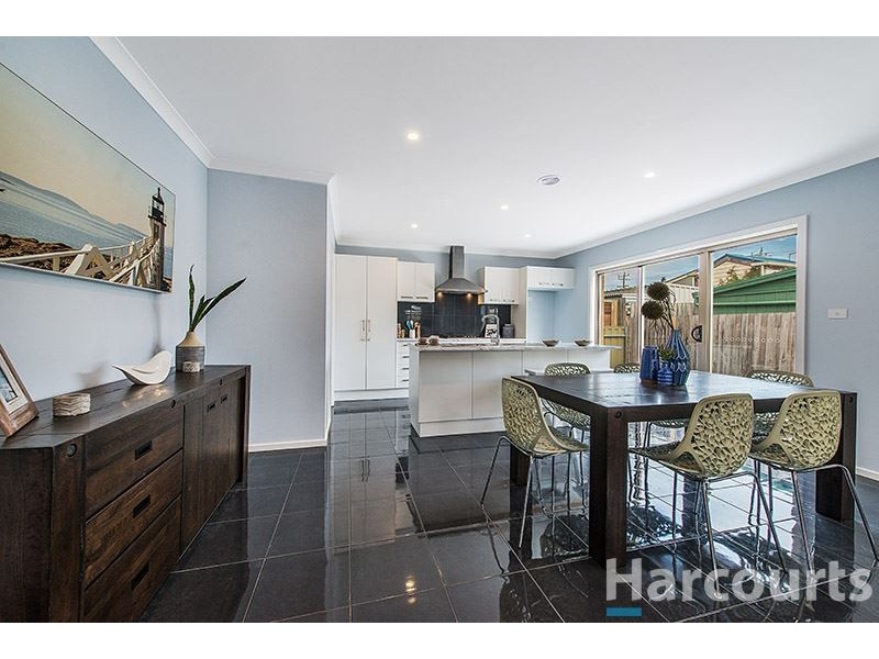 2/1 Wilson Grove, Seaford VIC 3198