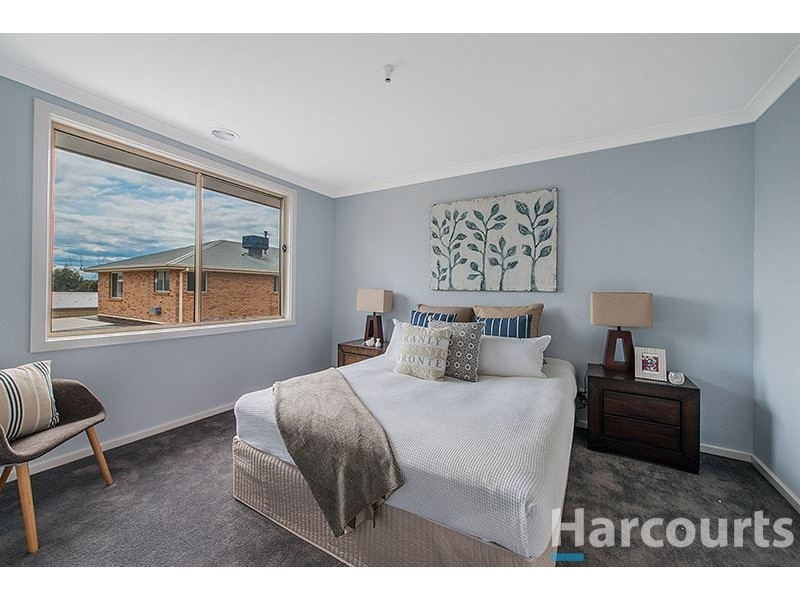 2/1 Wilson Grove, Seaford VIC 3198