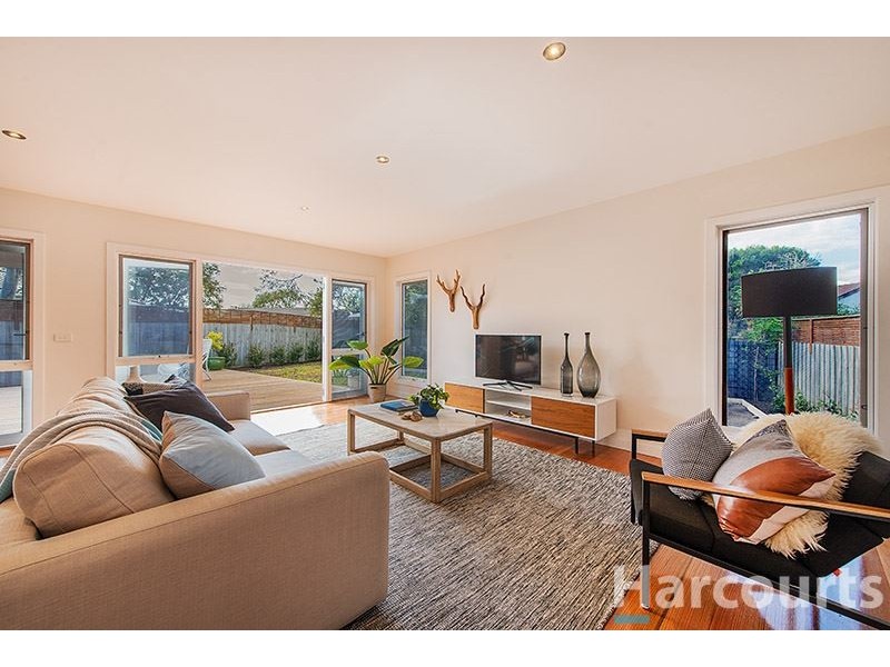 38 Nabilla Ave, Seaford VIC 3198