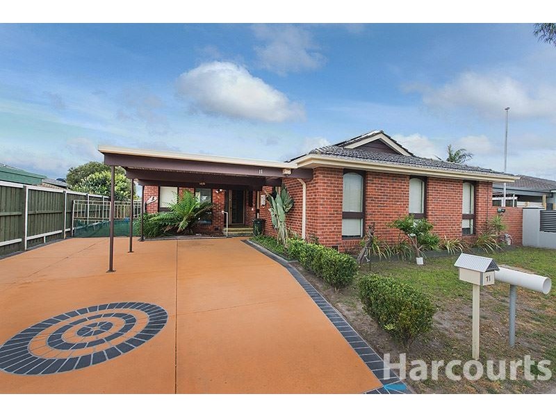 11 Ashworth Drive, Seaford VIC 3198