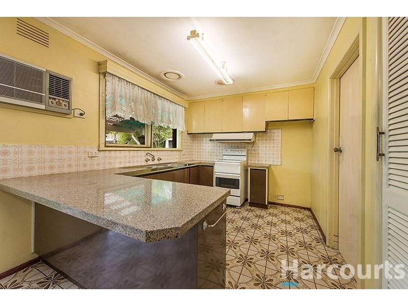 11 Ashworth Drive, Seaford VIC 3198