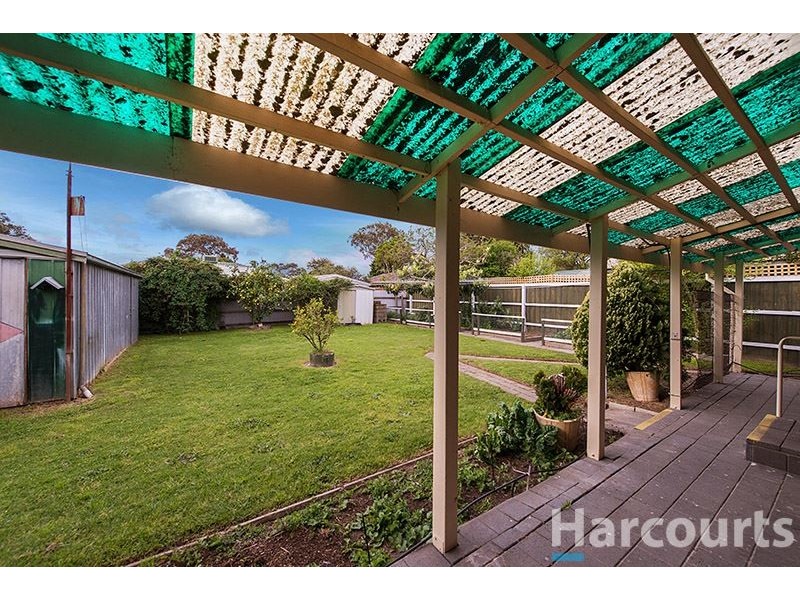 11 Ashworth Drive, Seaford VIC 3198