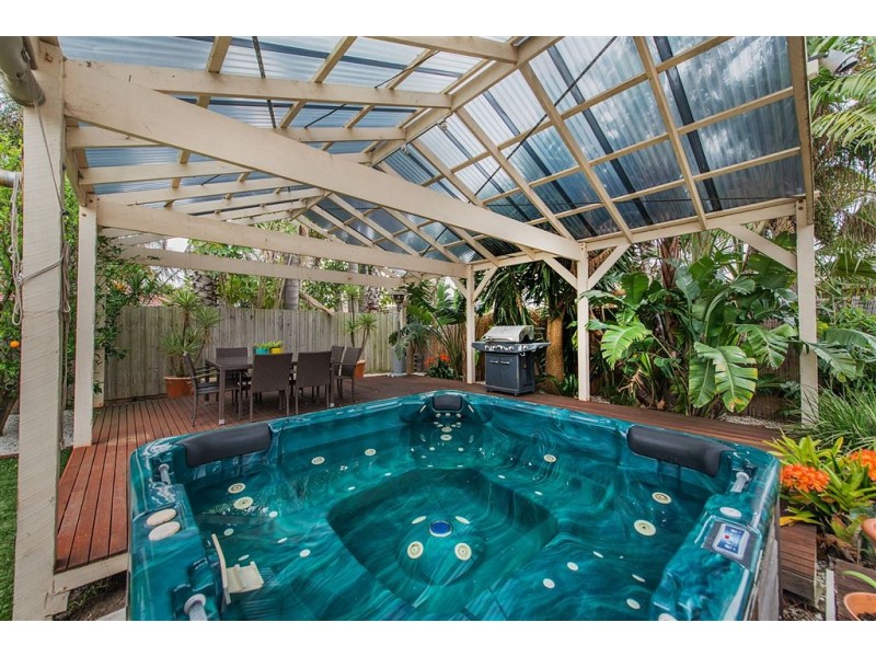 9 Lexton Crt, Seaford VIC 3198