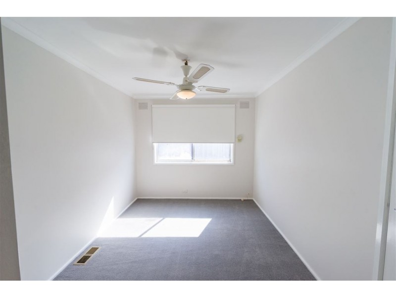 52 Maple Street, Seaford VIC 3198