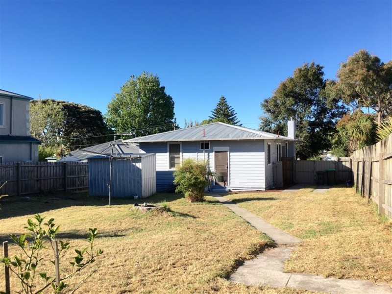 42 Frome Avenue, Frankston VIC 3199