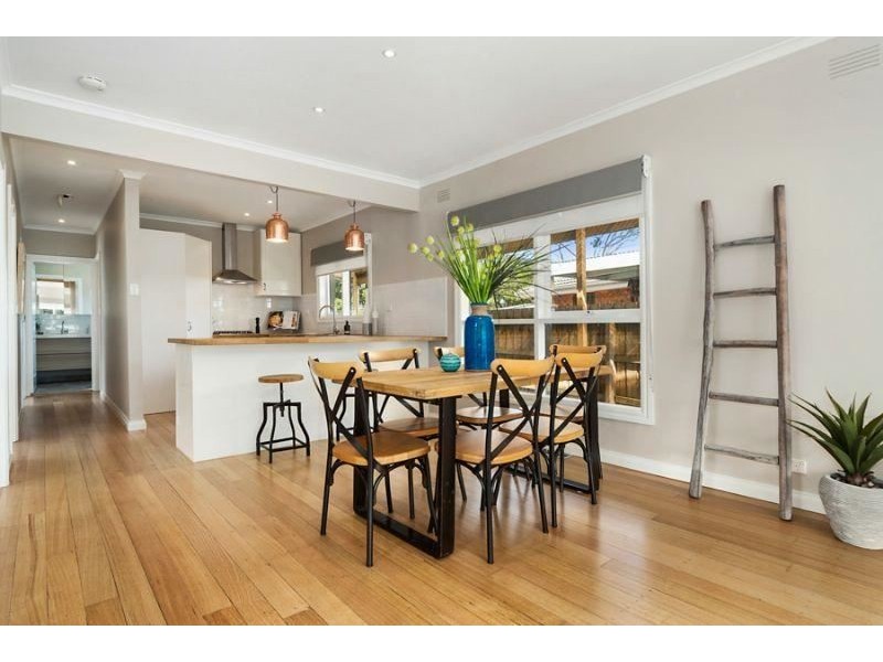 35 Elisdon Street, Seaford VIC 3198