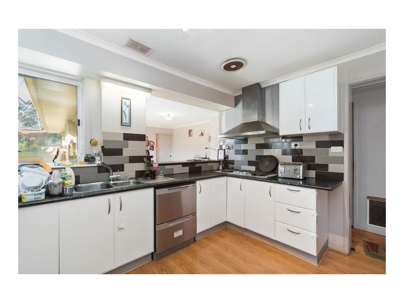 2 Ashworth Drive, Seaford VIC 3198