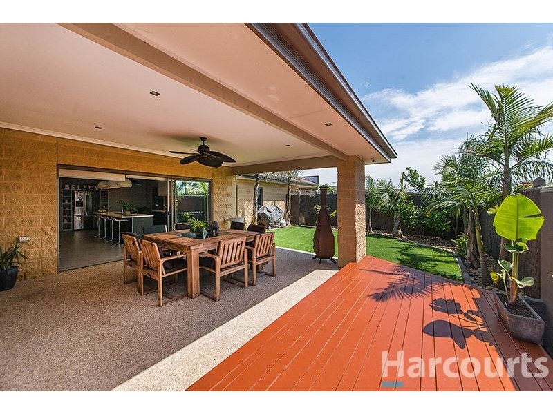 29 Ferndown Drive, Cranbourne VIC 3977