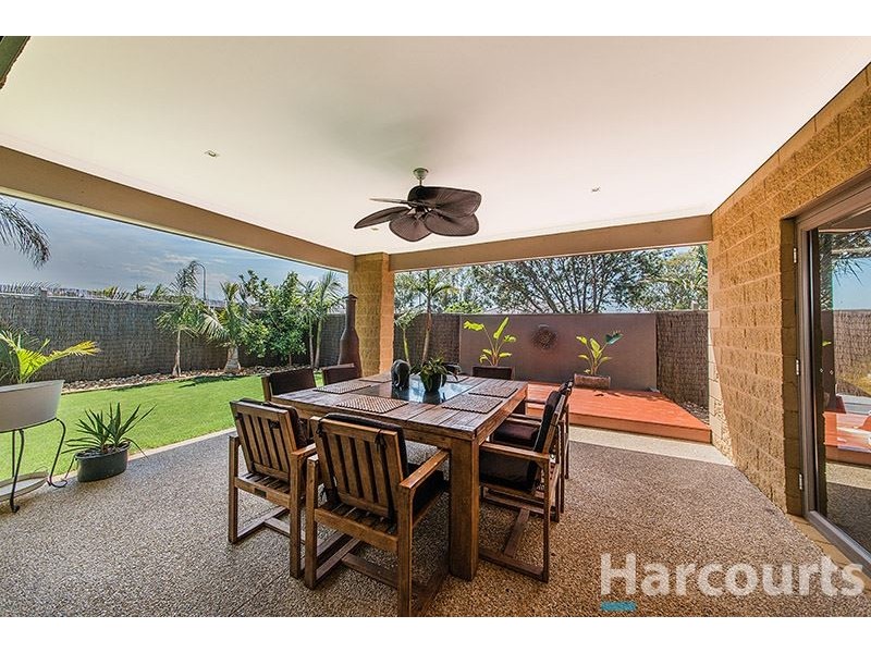 29 Ferndown Drive, Cranbourne VIC 3977