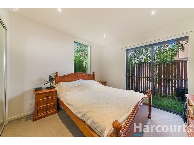 2/5 Culcairn Drive, Frankston South VIC 3199