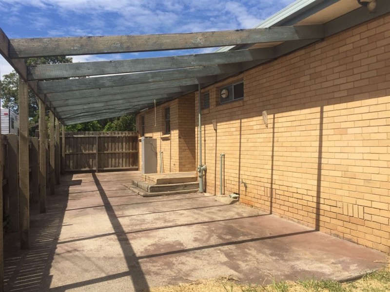 41 Bouvardia Crescent, Frankston North VIC 3200