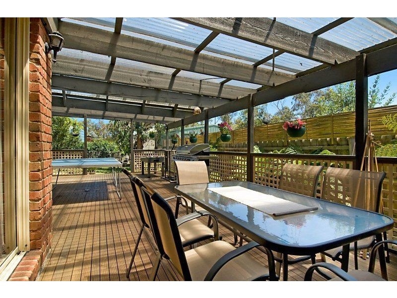 44 Woodlands Drive, Somerville VIC 3912