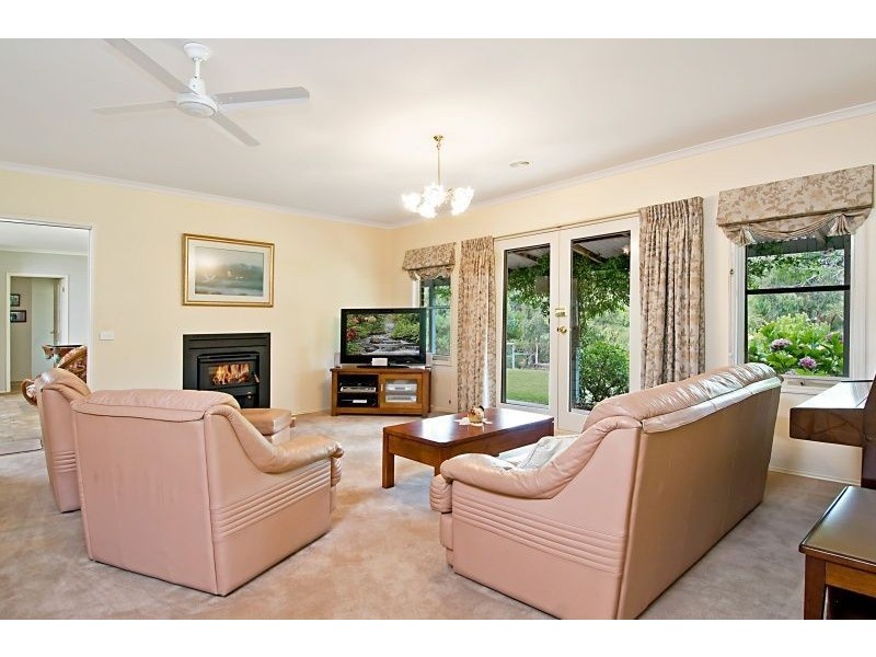 17 Clifford Drive, Tyabb VIC 3913