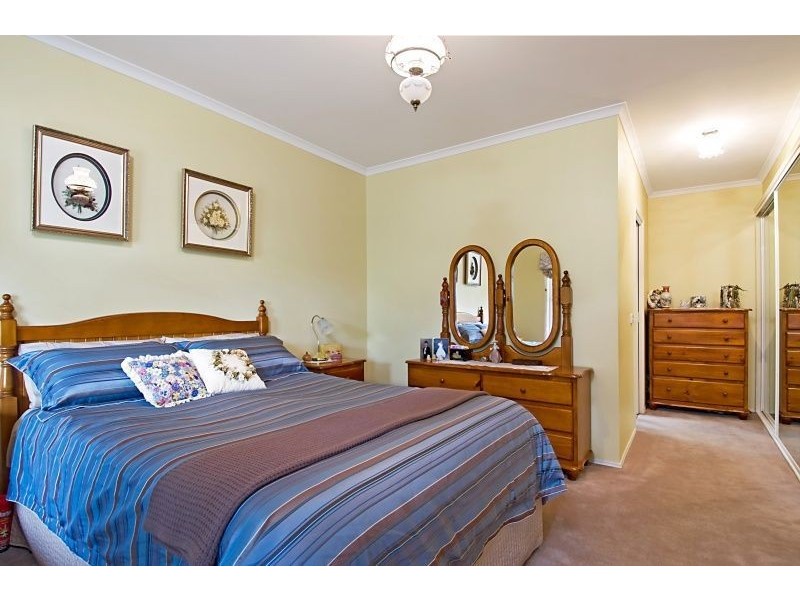 17 Clifford Drive, Tyabb VIC 3913