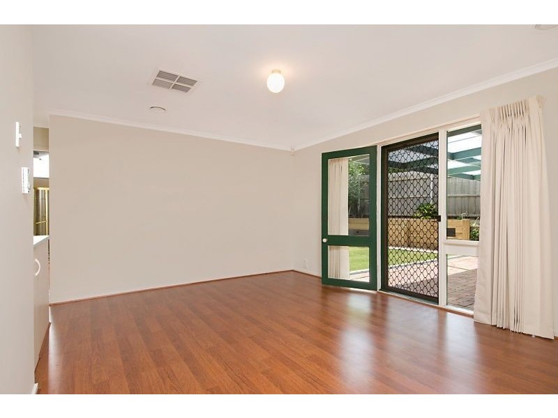 8 Jordan Street, Somerville VIC 3912