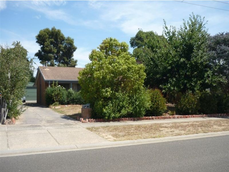 27 Wiltshire Drive, Somerville VIC 3912