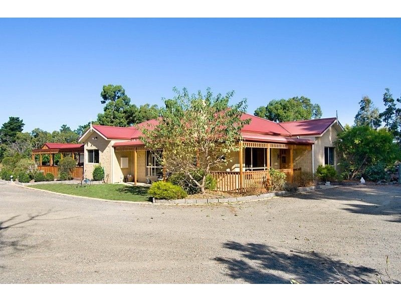 27 McKirdys Road, Tyabb VIC 3913