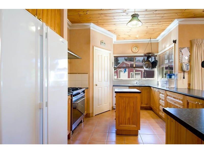 27 McKirdys Road, Tyabb VIC 3913