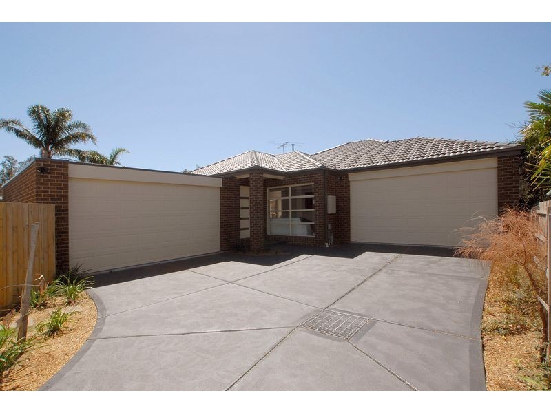 2/5 Rosslyn Avenue, Seaford VIC 3198